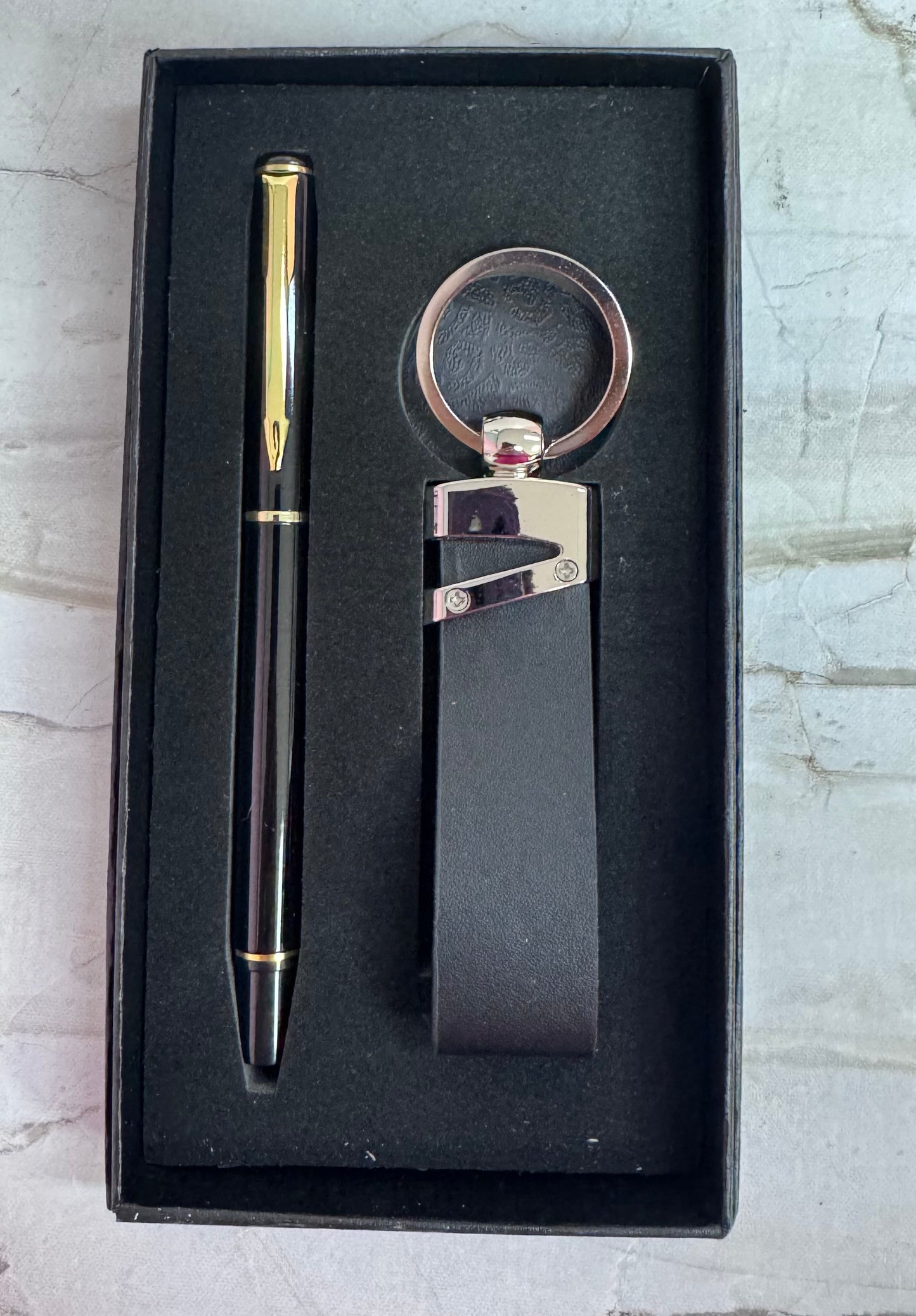 set pluma & llavero cuerina