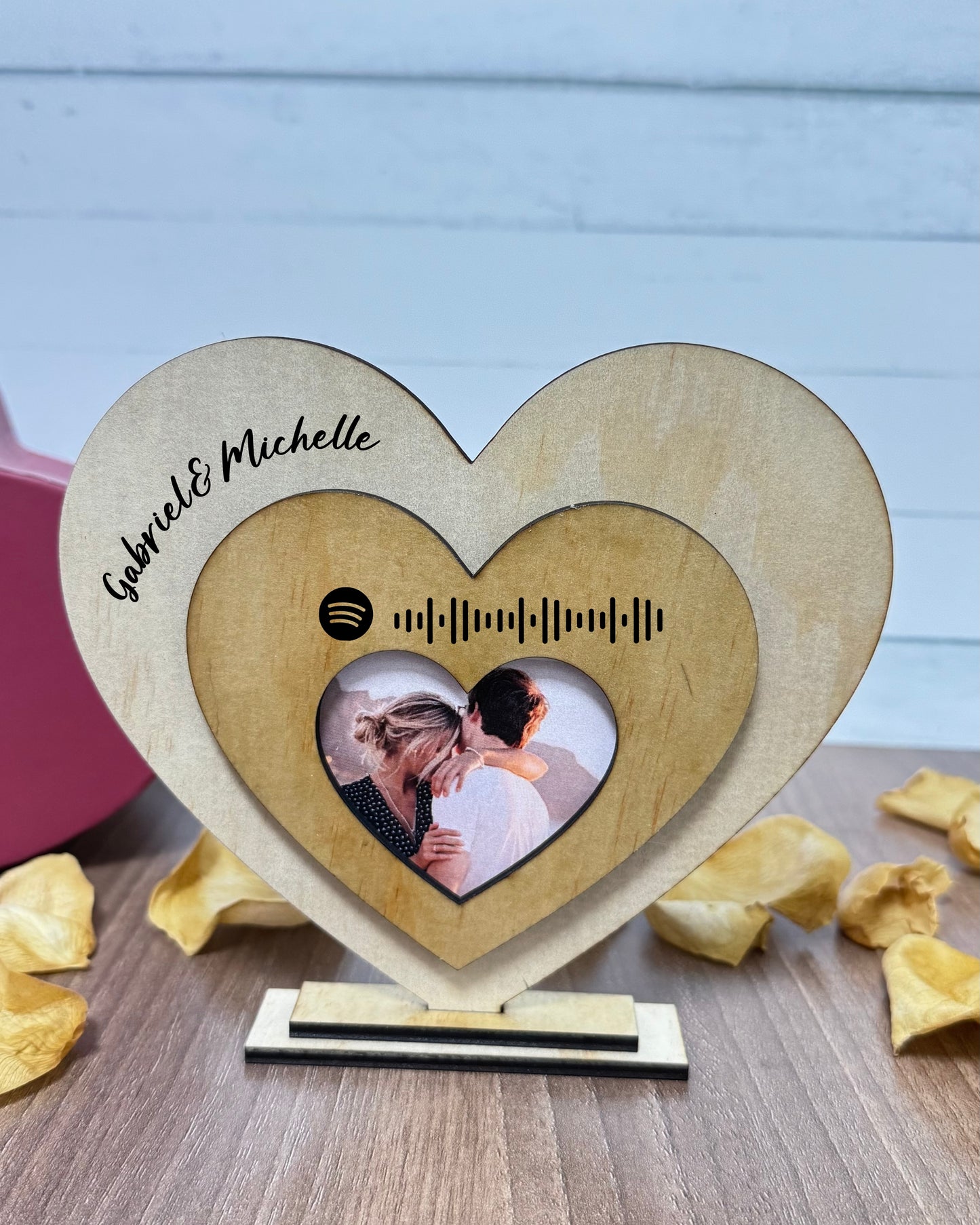 Spotify heart stand