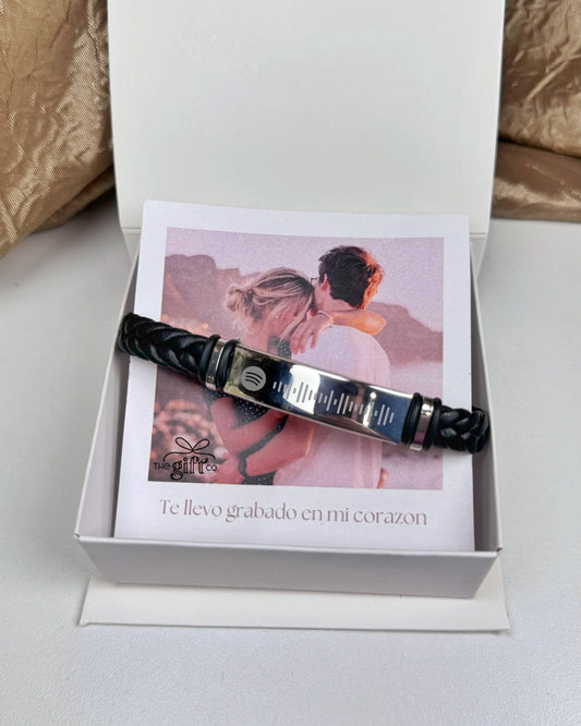 Pulsera de cuerina